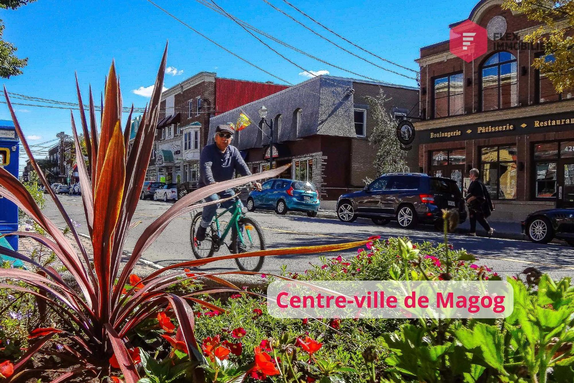 The Comfort On The River In Downtown Magog Exteriör bild
